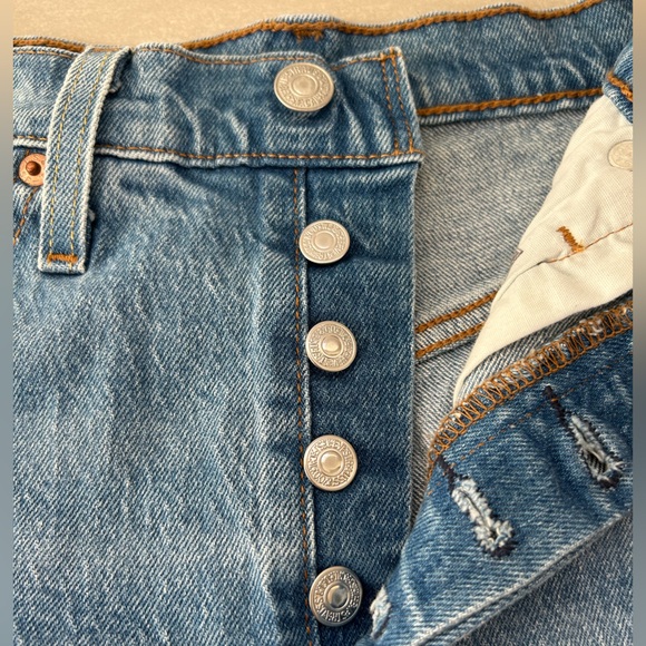 Levi's 501 Blue Jean Shorts with Frayed Hem - Picture 4 of 16